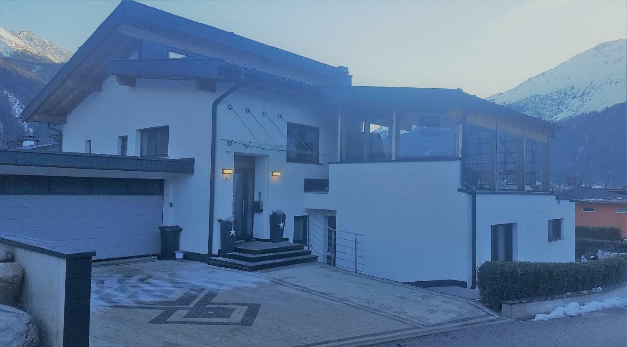 Alpenappartement Sonne Umhausen Exteriör bild
